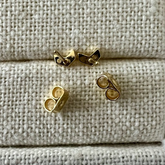 Gorjana Venice Chevron Stud Earrings - Picture 9 of 9